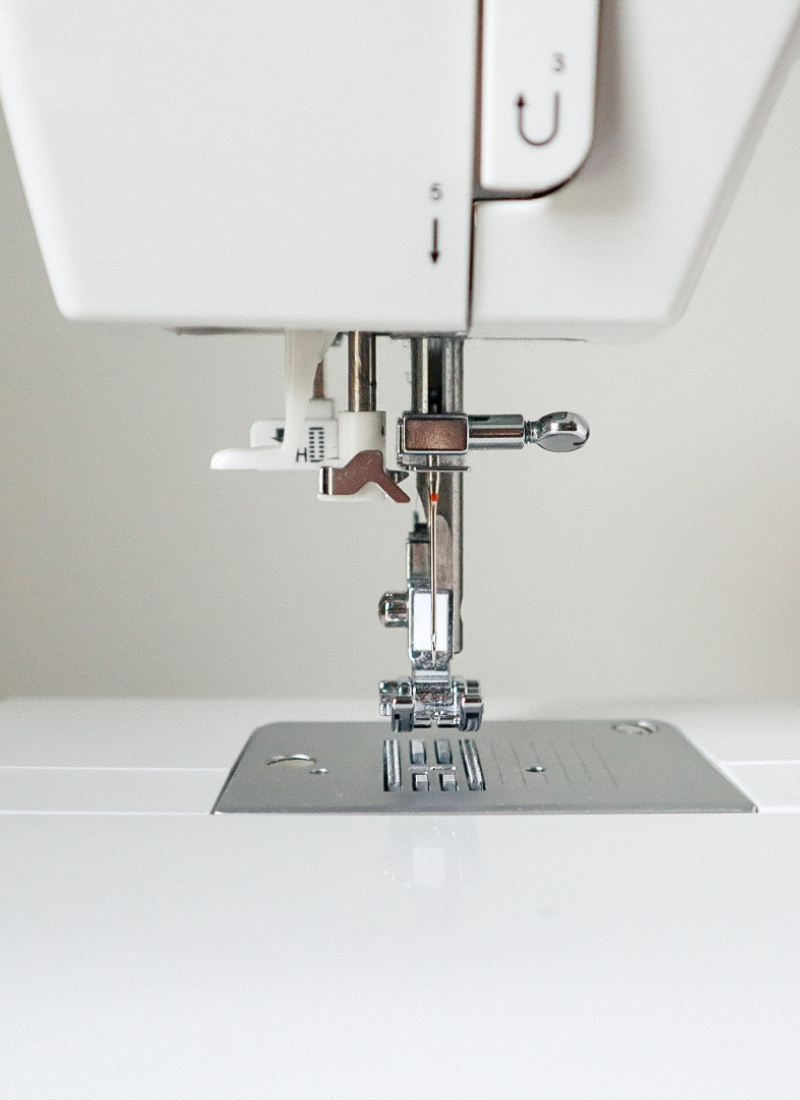 How to Thread a Singer Tradition Sewing Machine - Hailey Stitches